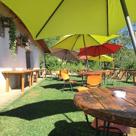 Lo Scoiattolo Фермерский дом Montorio al Vomano