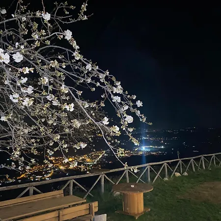 Lo Scoiattolo Farmház *