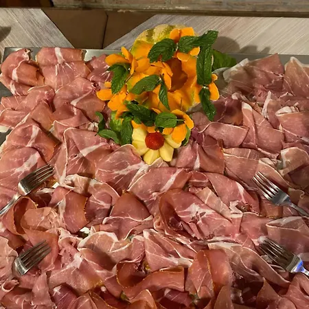 Lo Scoiattolo Farmház *