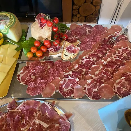 Lo Scoiattolo Farmház